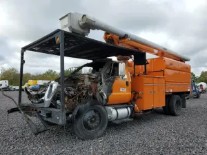 Ford F750 6.7L 6 2011