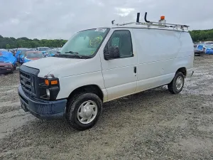 Ford Econoline 4.6L 8 2014