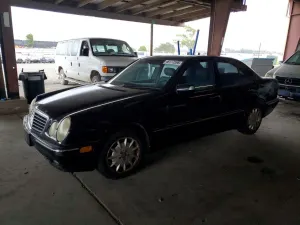 Mercedes-Benz E 3.2L 6 2000
