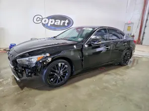 Infiniti Q50 3.7L 6 2015