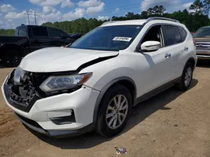 Nissan Rogue 2.5L 4 2020