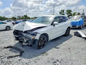 Volvo XC60 2.0L 4 2019