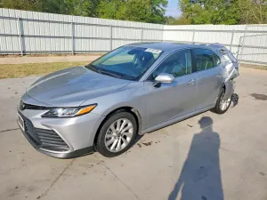 Toyota Camry 2.5L 4 2023