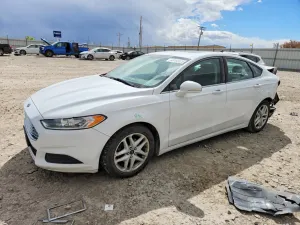 Ford Fusion 2.5L 4 2015