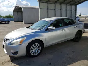Nissan Altima 2.5L 4 2015