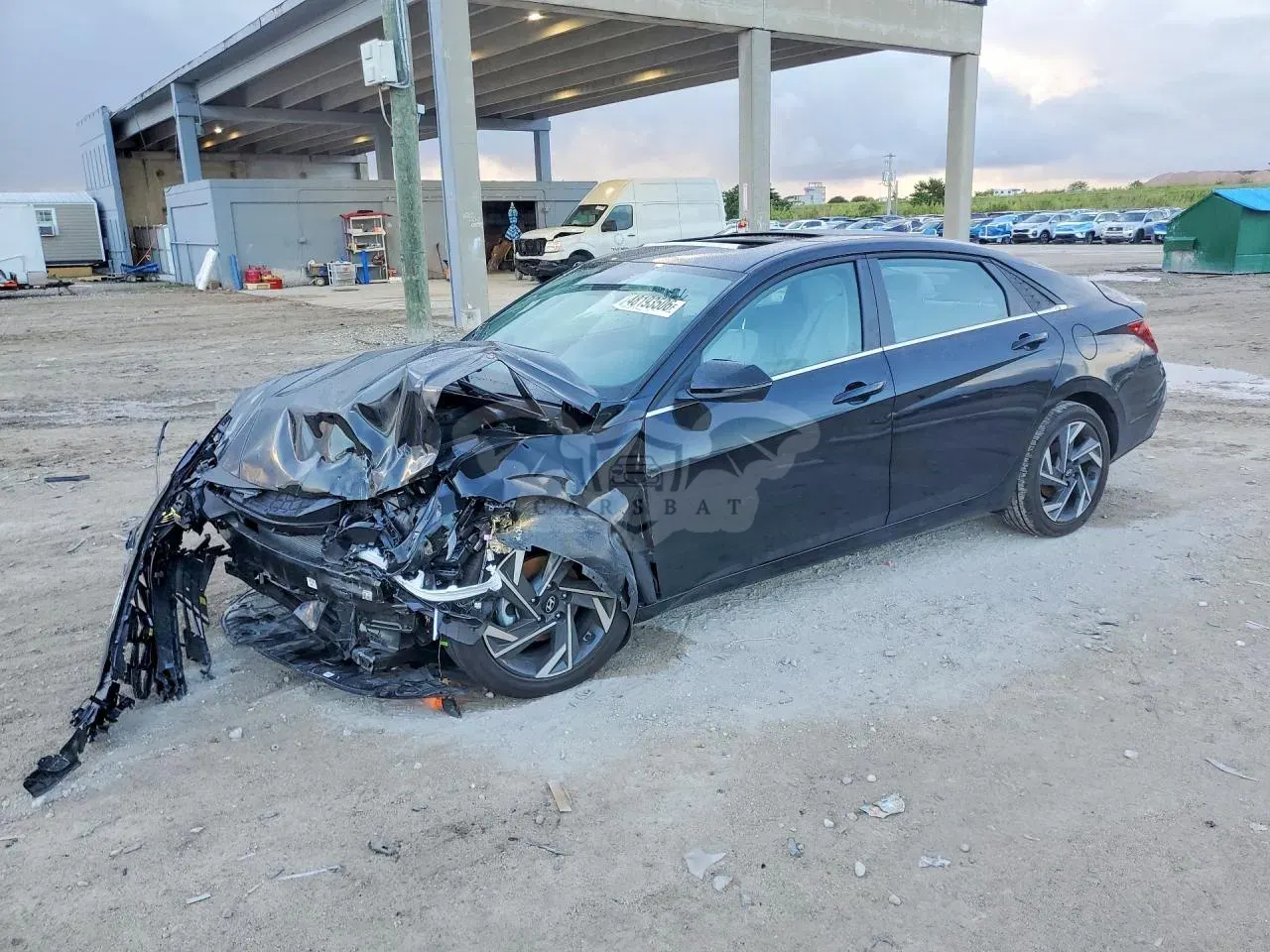 Hyundai Elantra 2.0L 4 2025