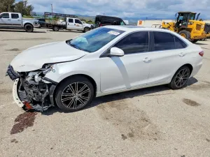 Toyota Camry 2.5L 4 2016