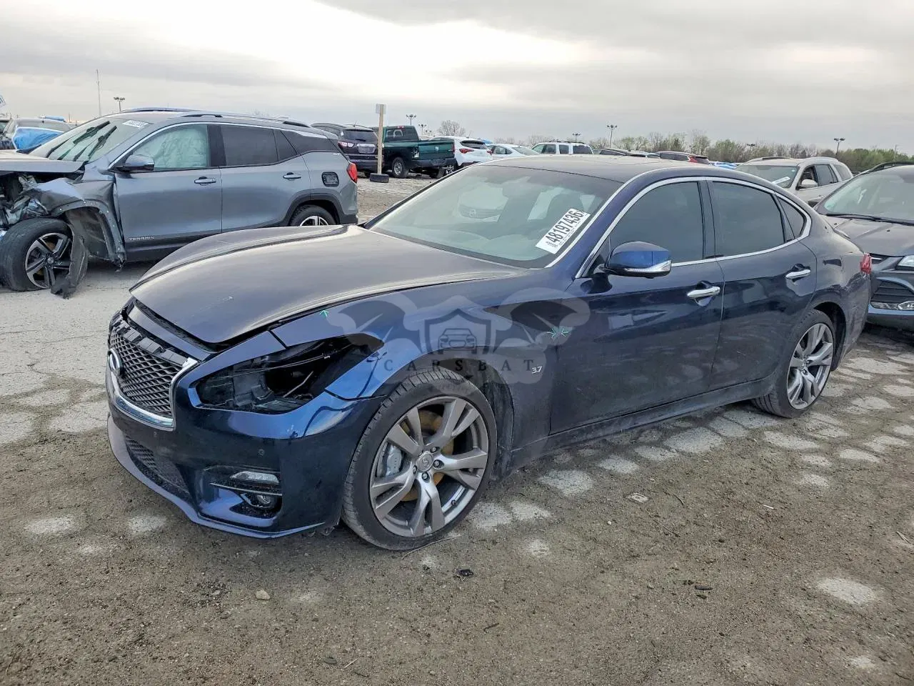 Infiniti Q70 3.7L 6 2019