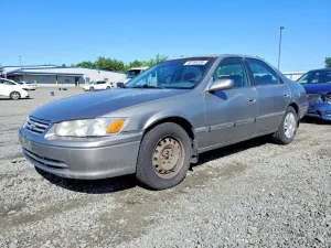 Toyota Camry 2.2L 4 2000