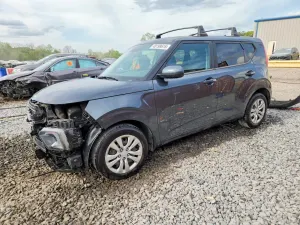 Kia Soul 2.0L 4 2022