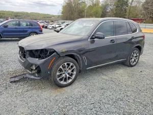 BMW X5 3.0L 6 2021