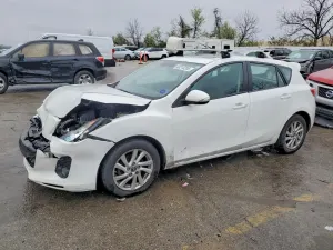 Mazda 3 2.0L 4 2013