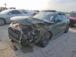 Audi A4 2.0L 4 2023