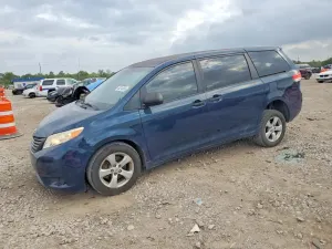 Toyota Sienna 3.5L 6 2011