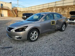 Nissan Altima 2.5L 4 2015