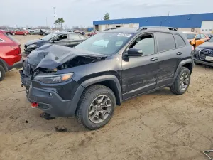Jeep Cherokee 2.0L 4 2023