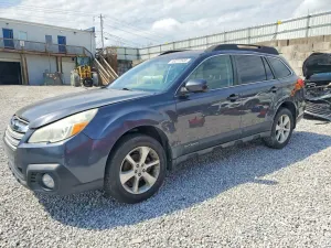 Subaru Outback 2.5L 4 2013