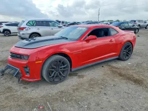 Chevrolet Camaro 6.2L 8 2015
