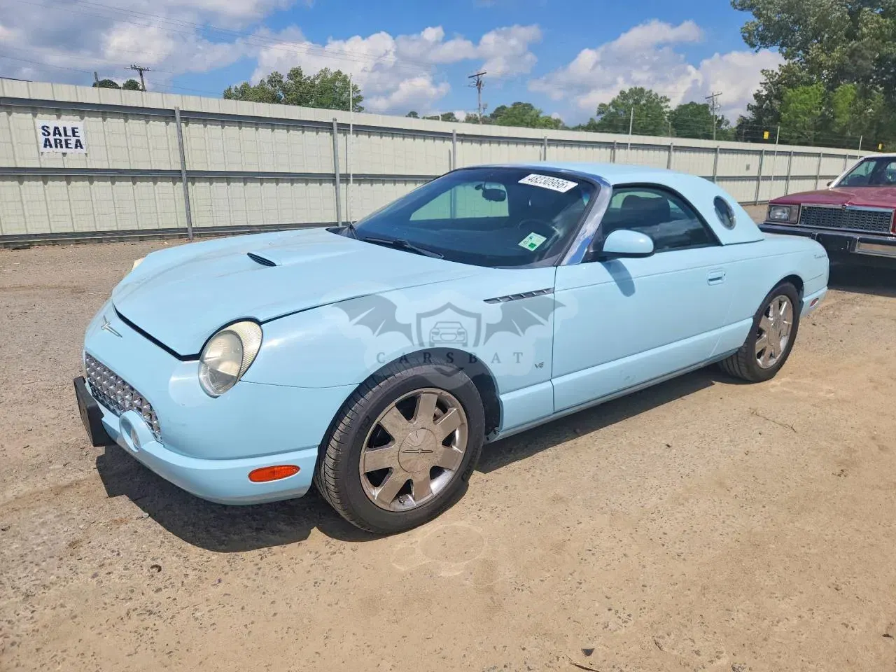 Ford Thunderbird 3.9L 8 2003