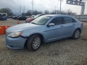 Chrysler 200 2.4L 4 2013