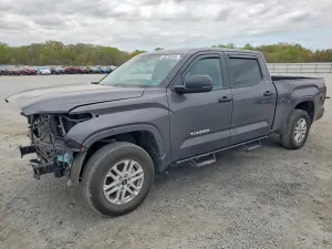 Toyota Tundra 3.4L 6 2024