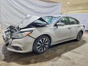 Nissan Altima 2.5L 4 2017