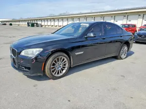 BMW 7 Series 4.4L 8 2013