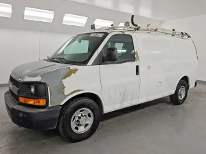 Chevrolet Express 6.0L 8 2012