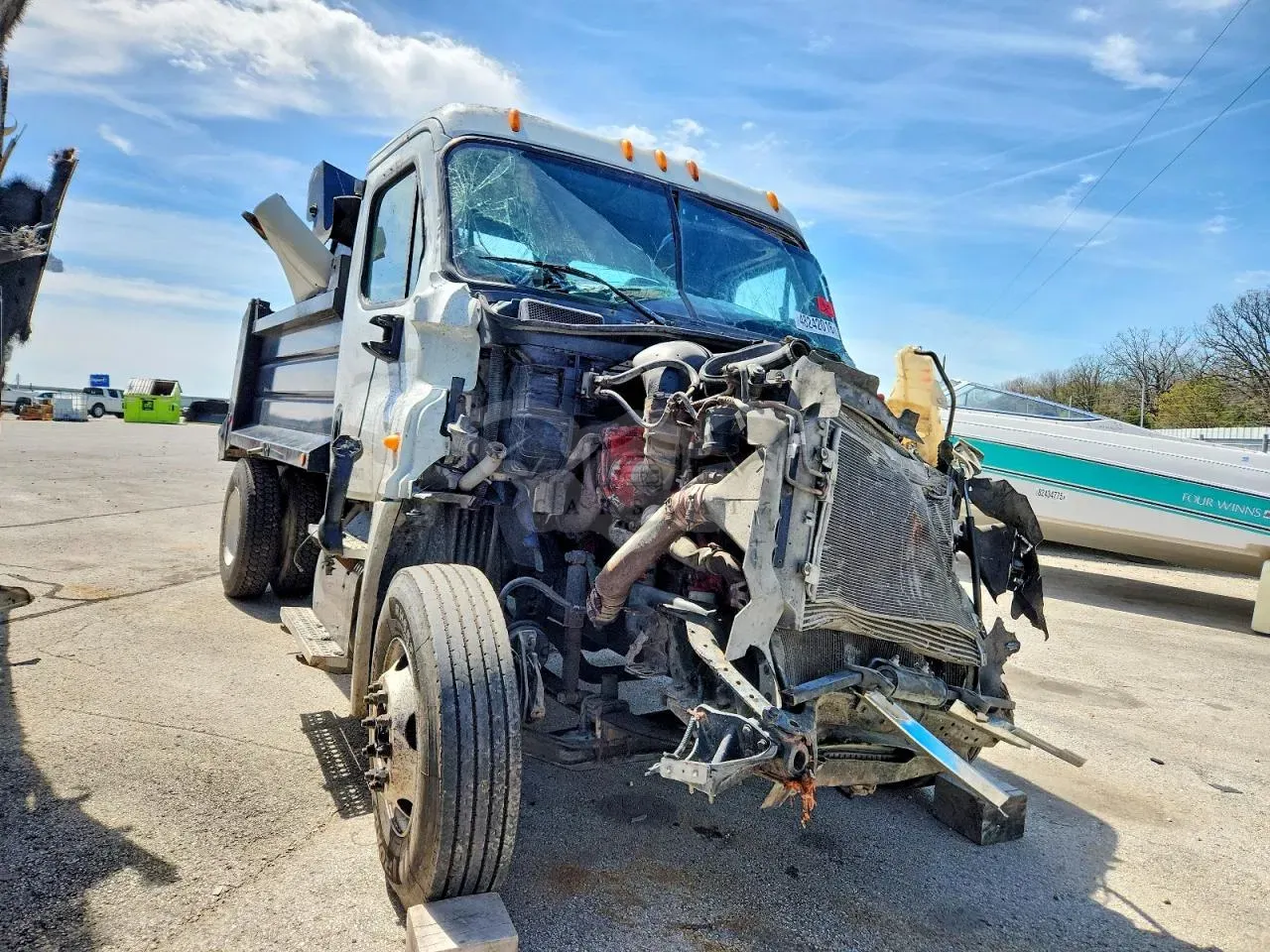 Freightliner Cascadia 14.9L 6 2014