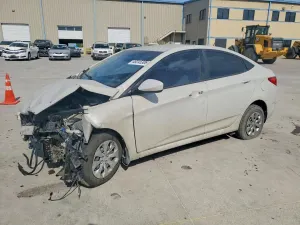 Hyundai Accent 1.6L 4 2015