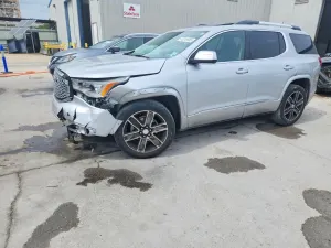 GMC Acadia 3.6L 6 2017