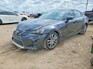 Lexus IS 2.0L 4 2020