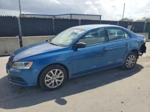 Volkswagen Jetta 1.8L 4 2015