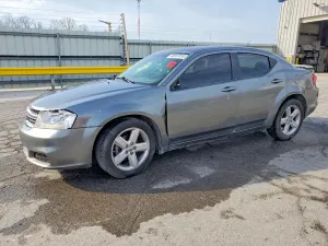 Dodge Avenger 2.4L 4 2013