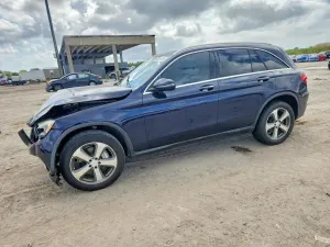 Mercedes-Benz GLC 2.0L 4 2017