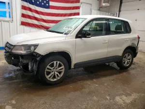 Volkswagen Tiguan 2.0L 4 2013