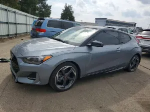 Hyundai Veloster 1.6L 4 2020