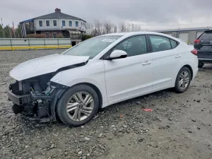 Hyundai Elantra 2.0L 4 2019