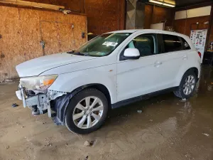 Mitsubishi Outlander 2.0L 4 2013