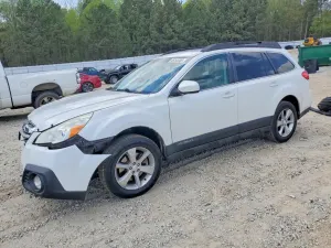 Subaru Outback 3.6L 6 2013