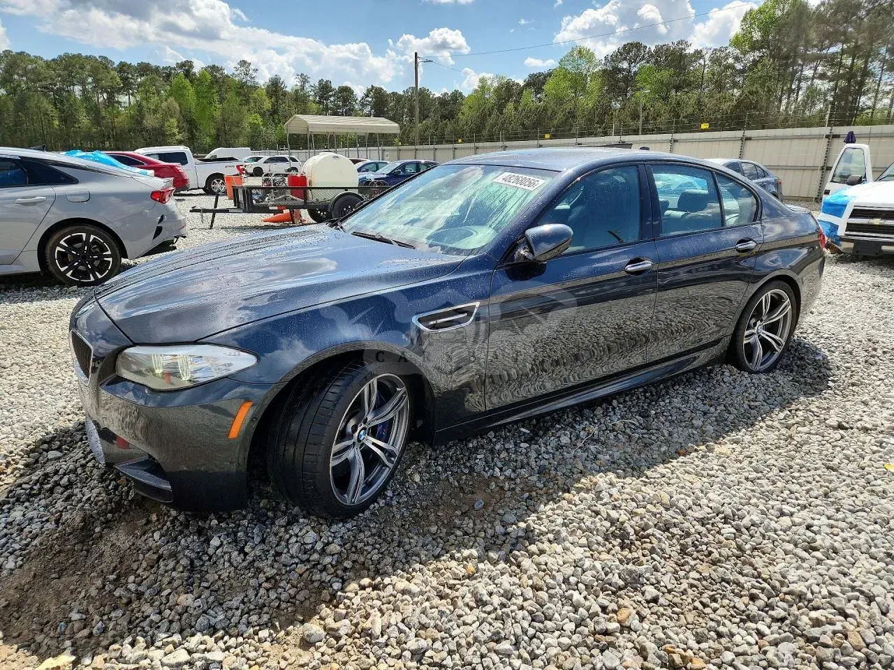 BMW M5 4.4L 8 2013