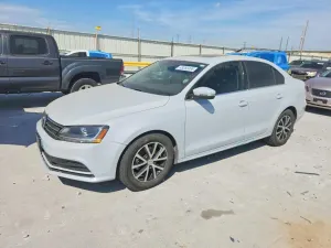 Volkswagen Jetta 1.4L 4 2017