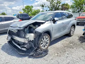 Toyota Highlander 3.5L 6 2022