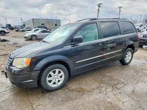 Chrysler Town & Country 3.8L 6 2010