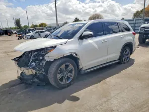 Toyota Highlander 3.5L 6 2019