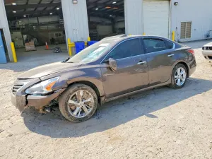 Nissan Altima 2.5L 4 2015