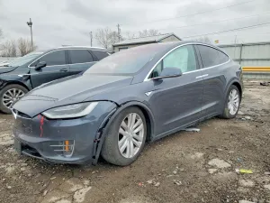 Tesla Model X 2016
