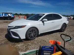 Toyota Camry 2.5L 4 2023