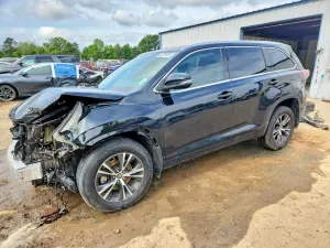 Toyota Highlander 3.5L 6 2016