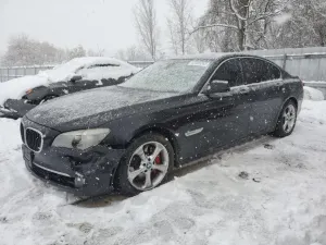 BMW 7 Series 4.4L 8 2009